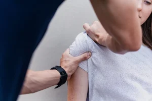 چه زمانی به فیزیوتراپیست مراجعه کنیم؟