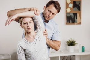 تعداد جلسات فیزیوتراپی چطور تعیین می‌شود؟