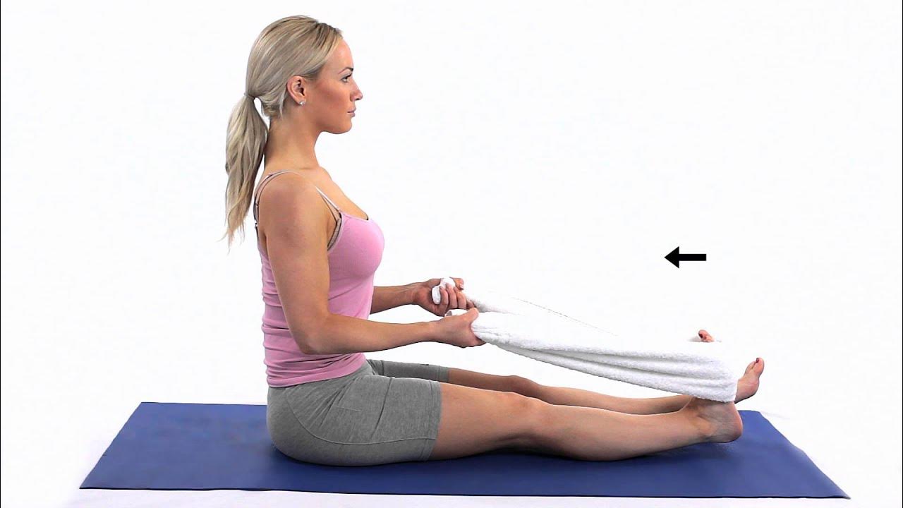 کشش با حوله (Towel Stretch) پس از باز کردن گچ پا