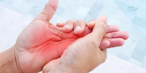 گزگز و بی حسی کف دست | درمان + 4 تمرین خانگی با ویدئو