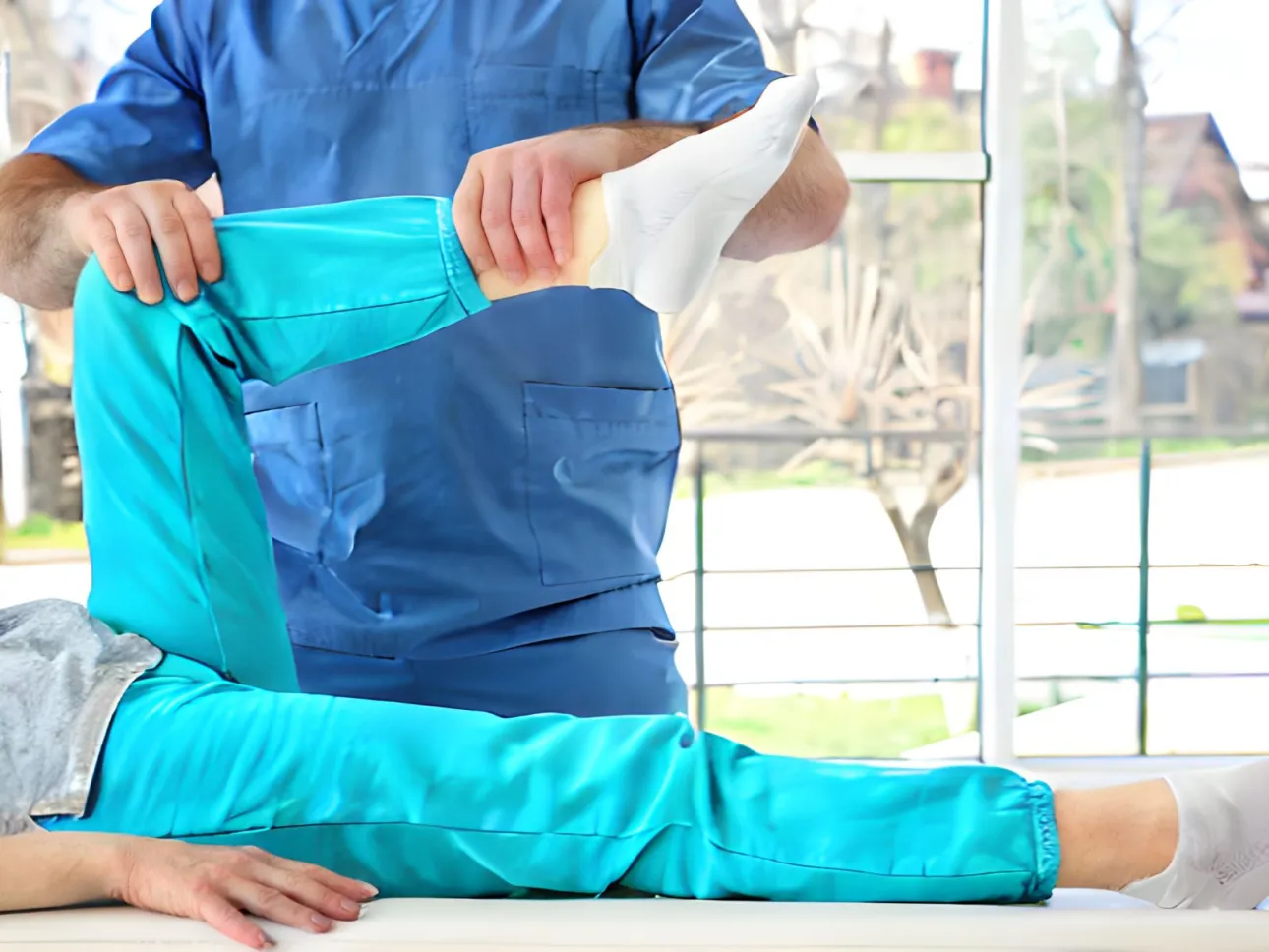 فیزیوتراپی بعد از باز کردن گچ پا